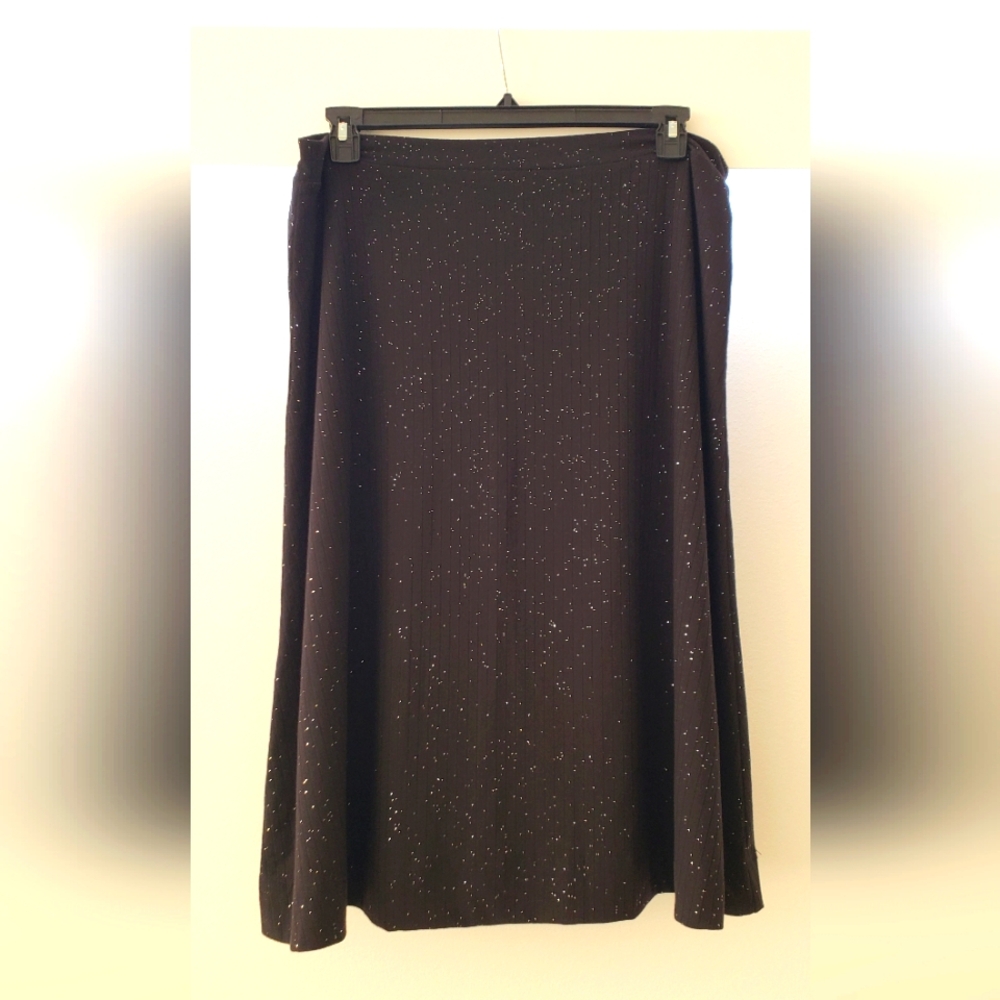Plus Size Glittery Black Skirt